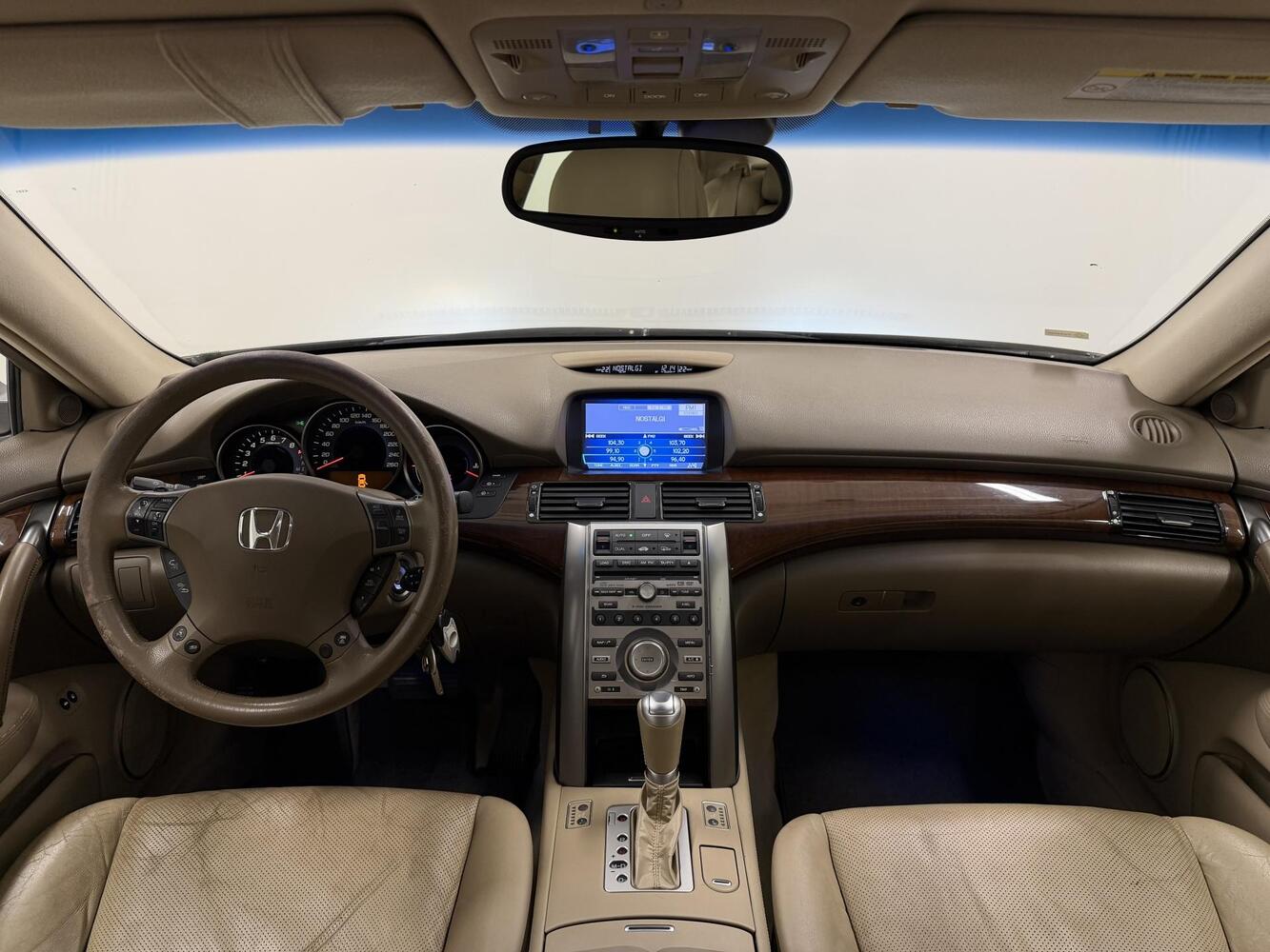 Honda Legend vaihtoauto
