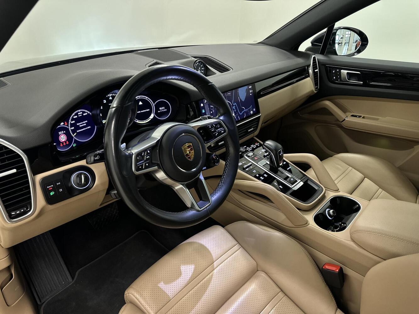 Porsche Cayenne vaihtoauto