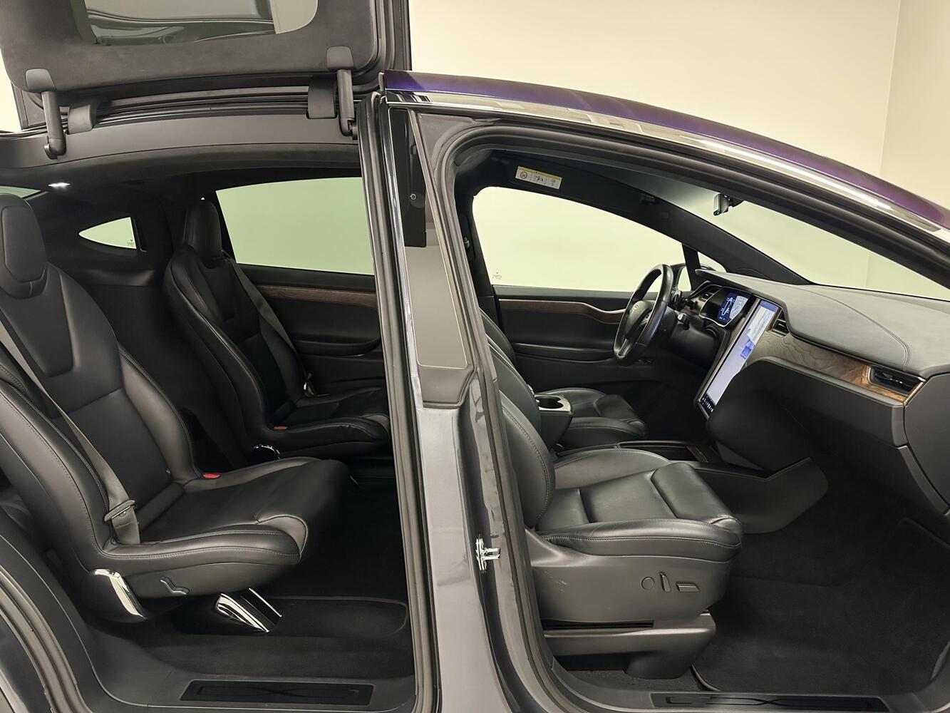 Tesla Model X vaihtoauto