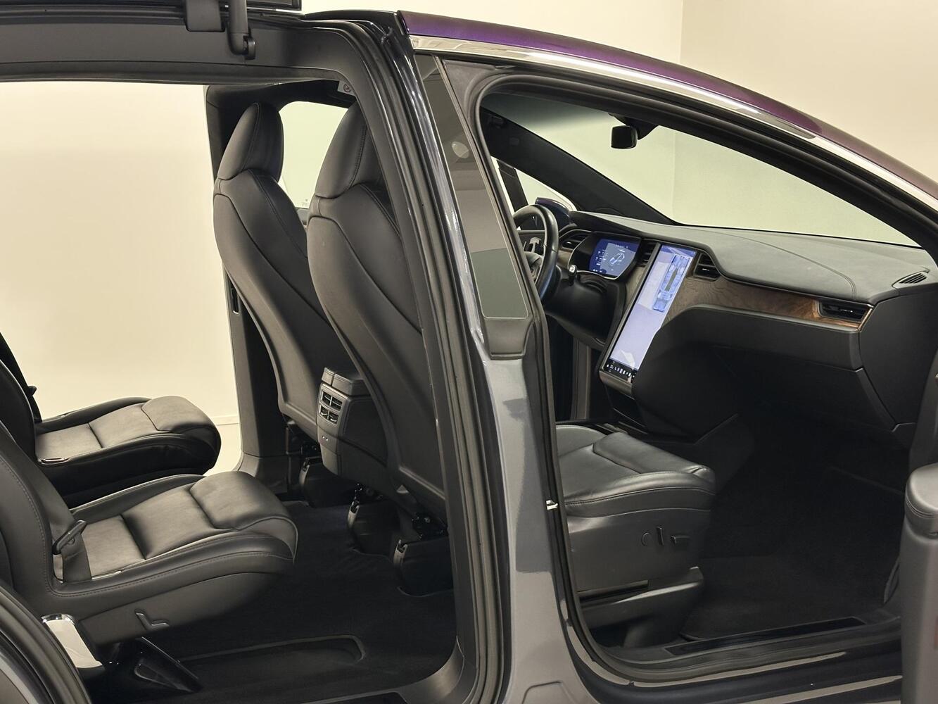 Tesla Model X vaihtoauto