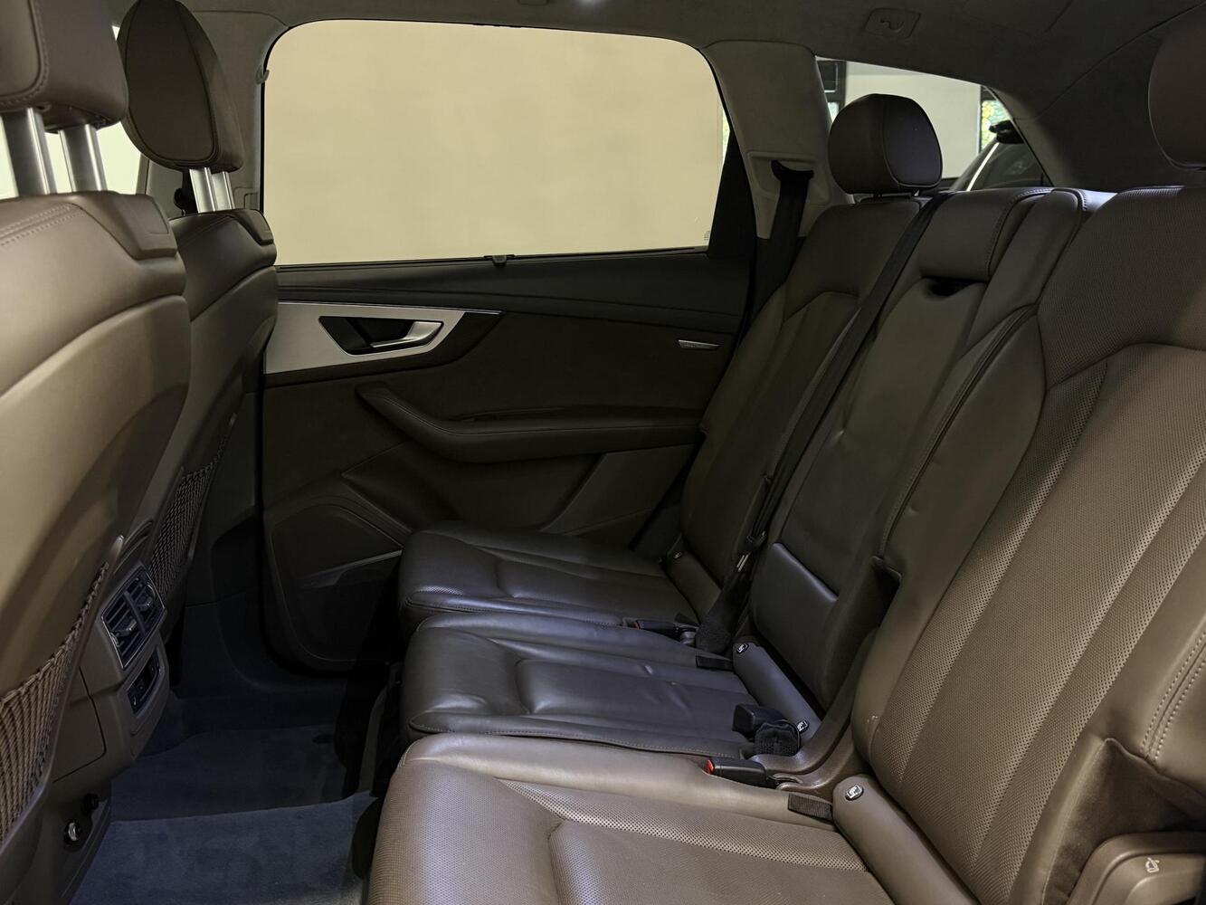 Audi Q7 vaihtoauto