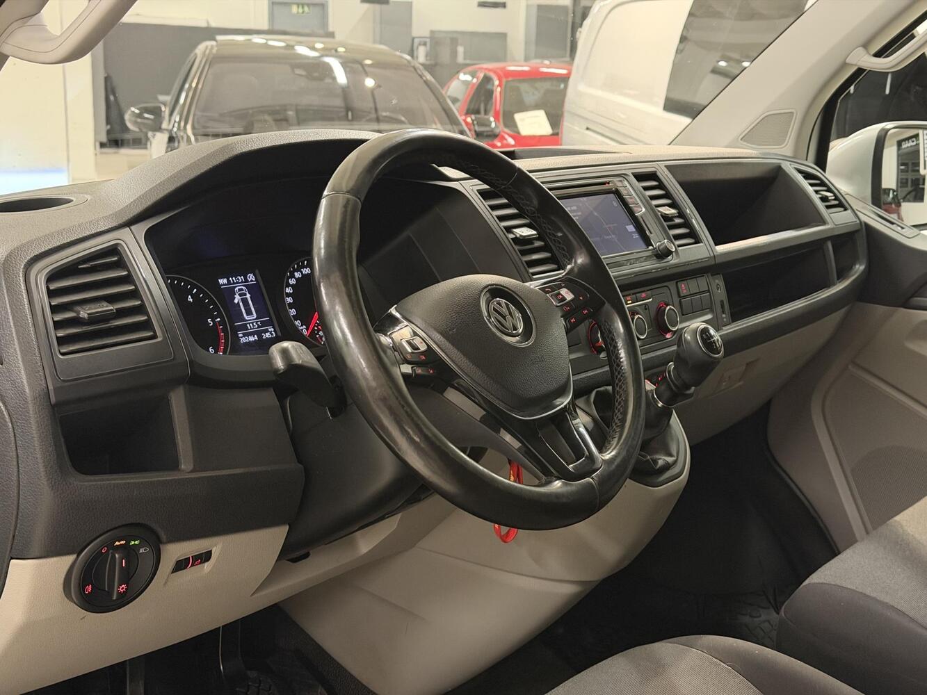 Volkswagen Transporter vaihtoauto