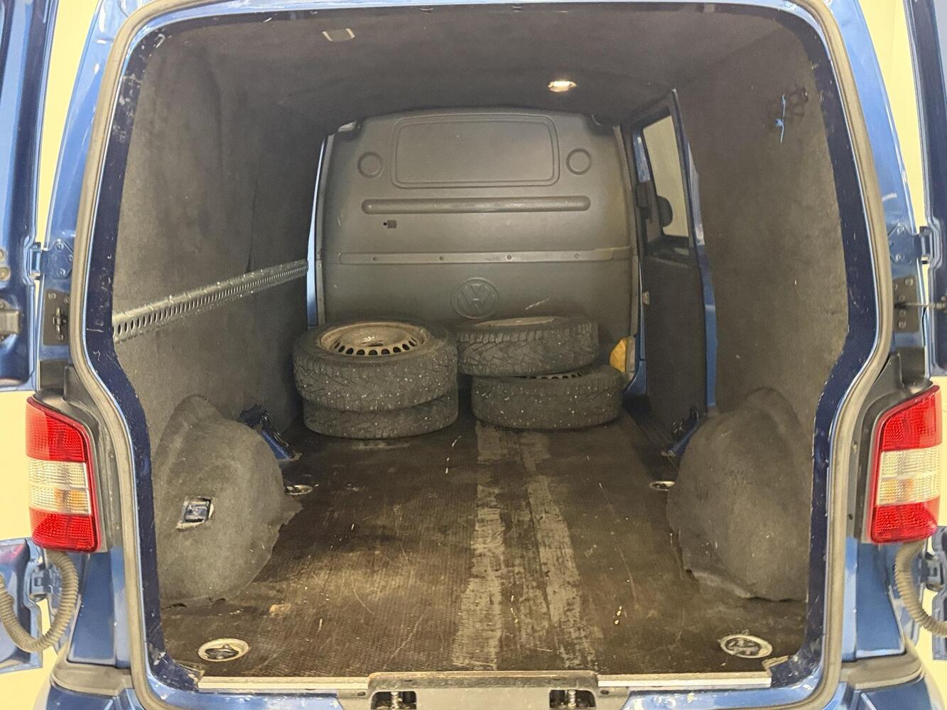 Volkswagen Transporter vaihtoauto