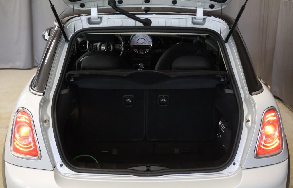 Mini Cooper vaihtoauto