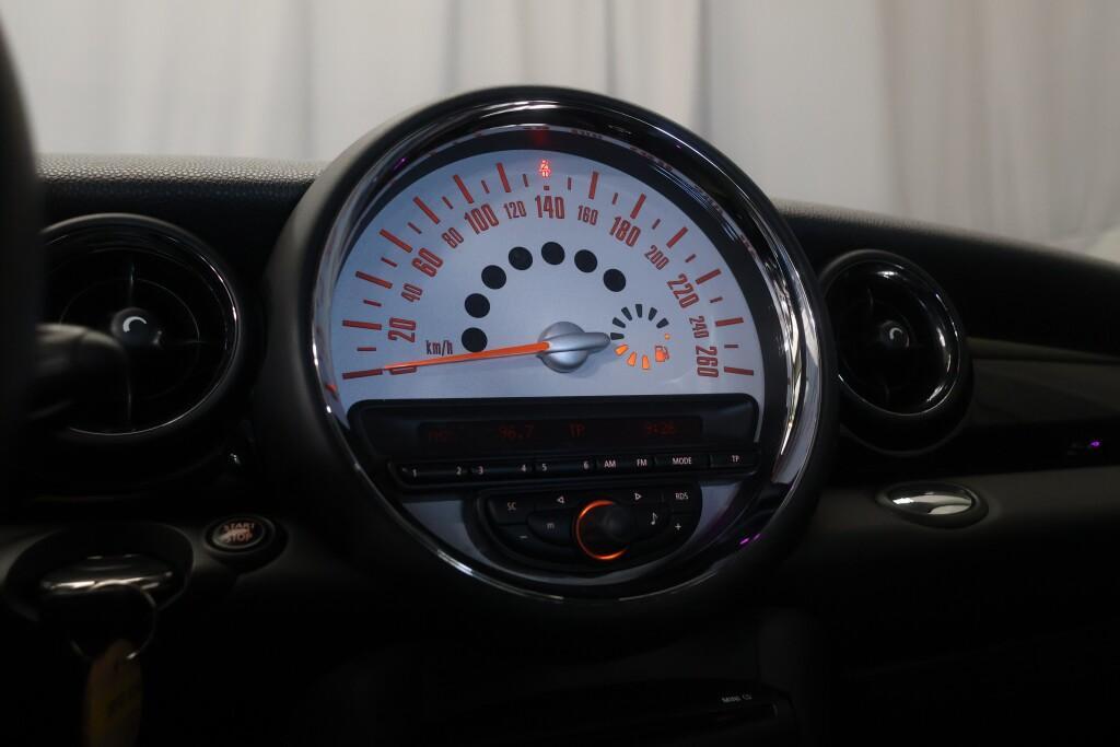 Mini Cooper vaihtoauto