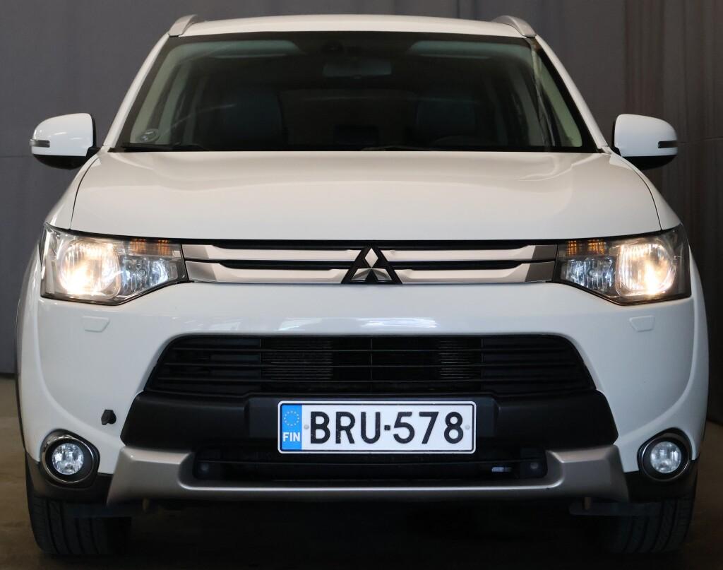 Mitsubishi Outlander vaihtoauto