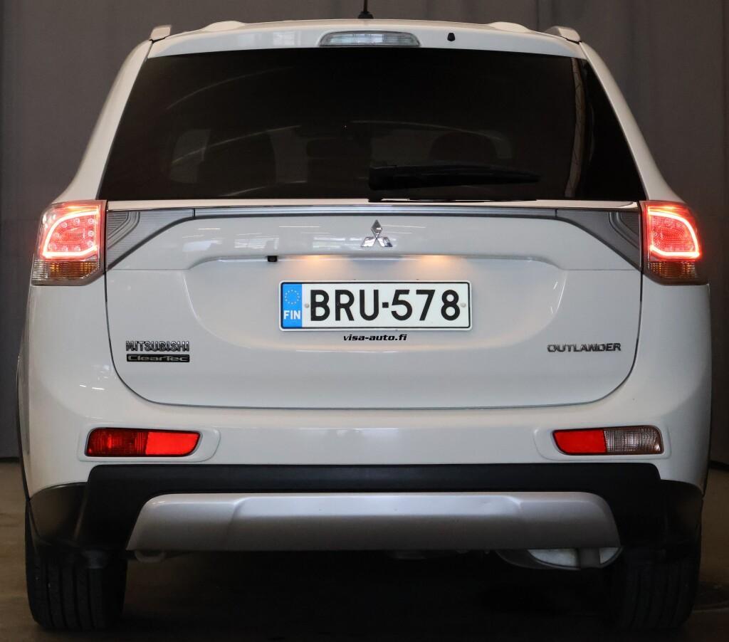 Mitsubishi Outlander vaihtoauto