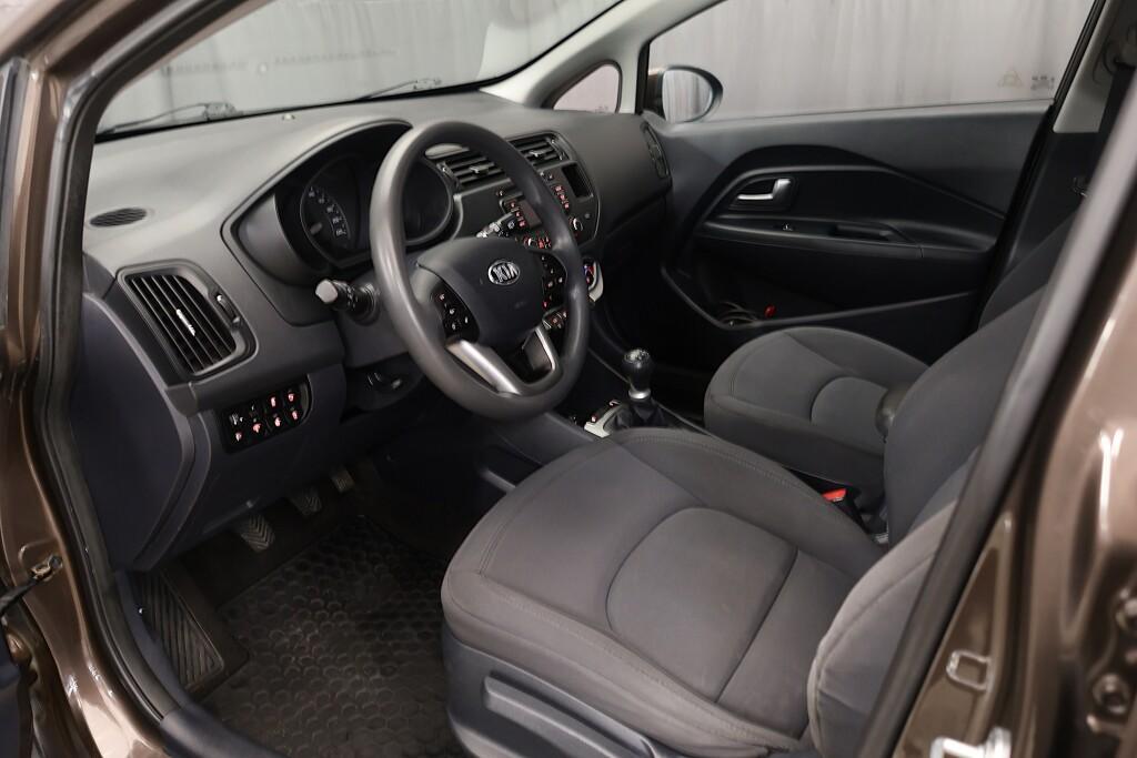 Kia Rio vaihtoauto