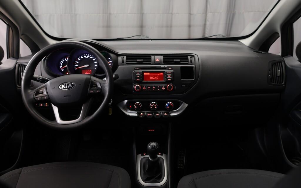 Kia Rio vaihtoauto
