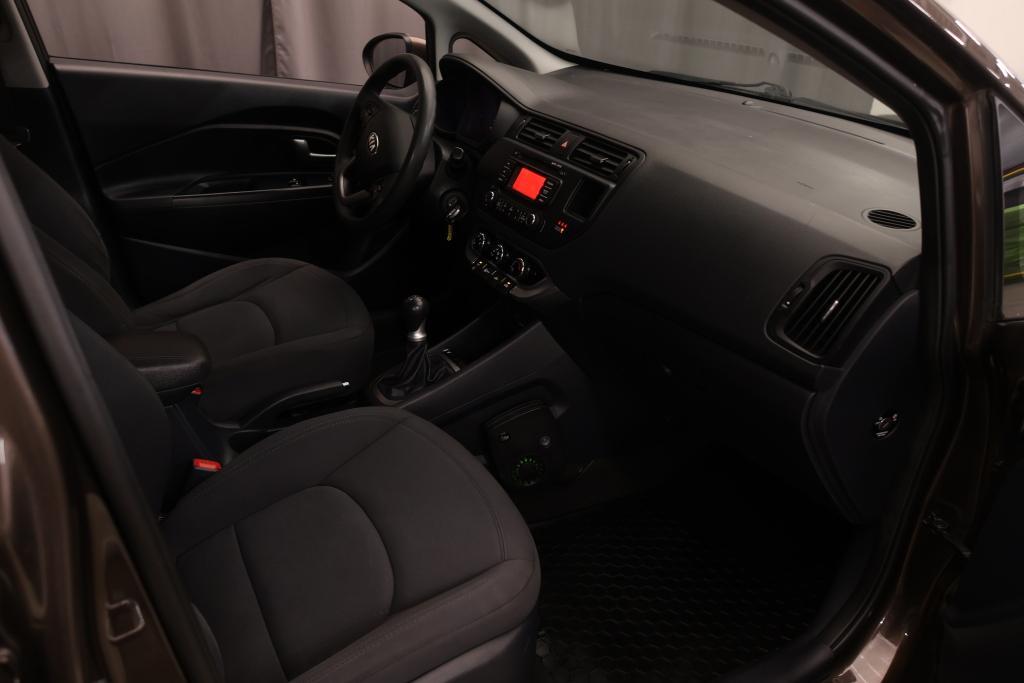 Kia Rio vaihtoauto