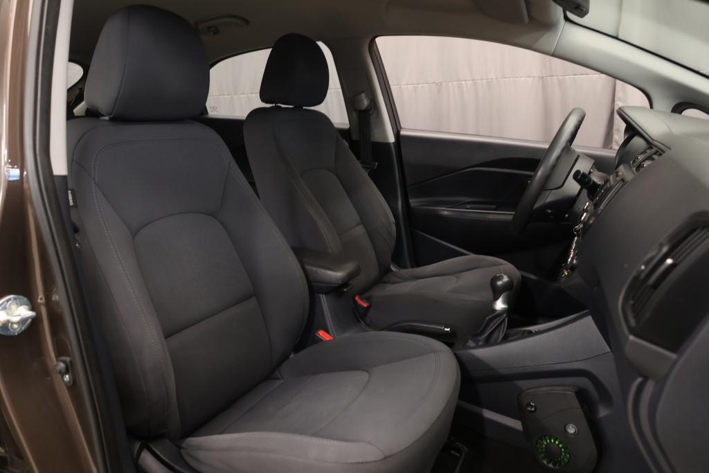 Kia Rio vaihtoauto