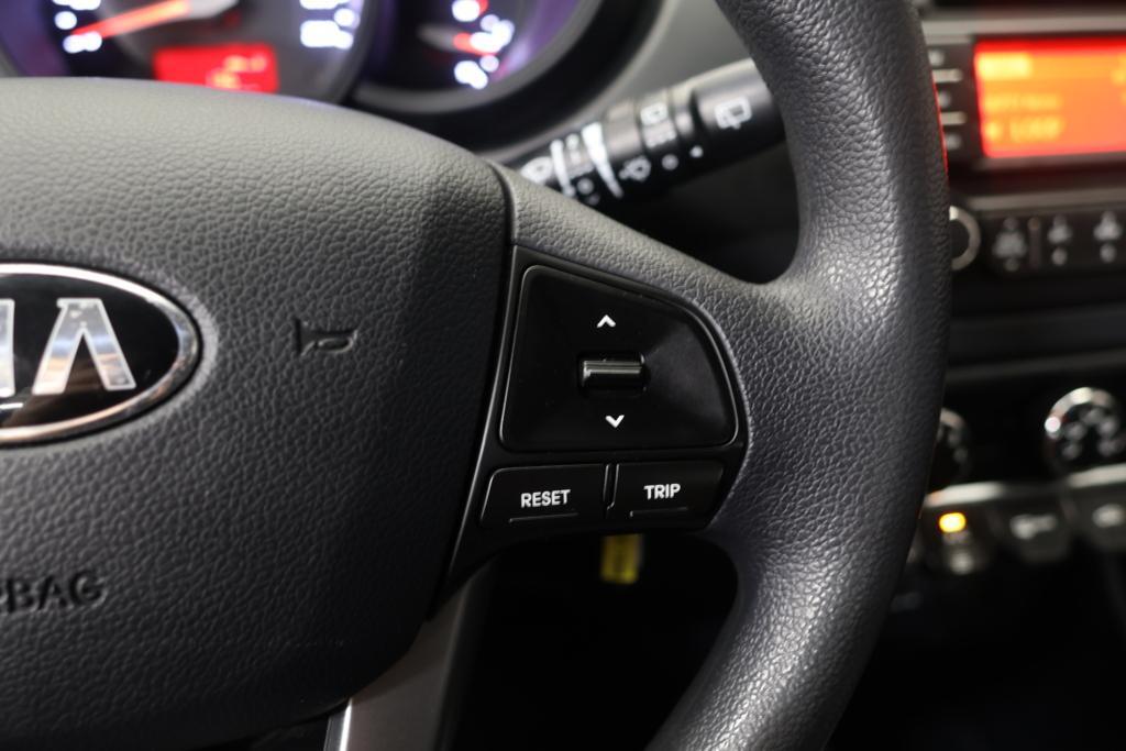 Kia Rio vaihtoauto
