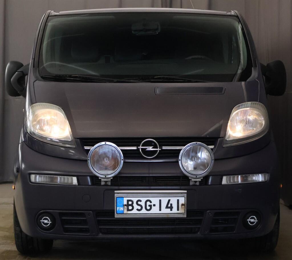 Opel Vivaro vaihtoauto