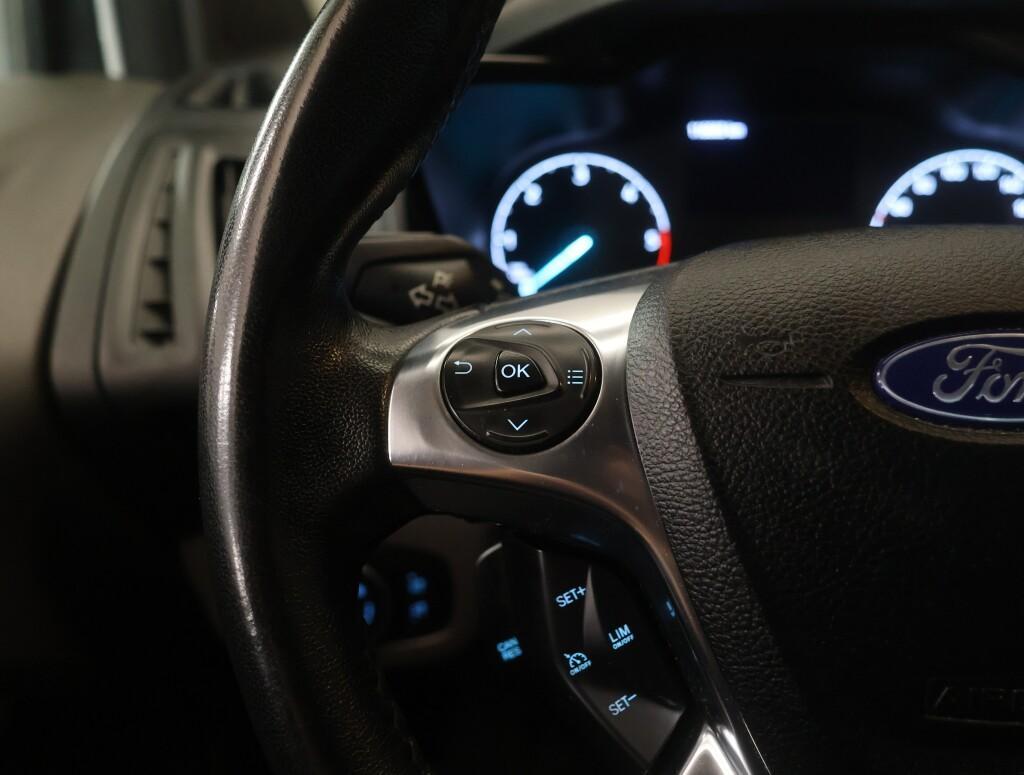 Ford Transit Connect vaihtoauto
