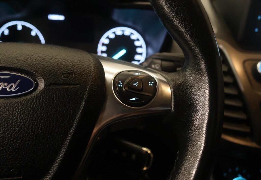 Ford Transit Connect vaihtoauto