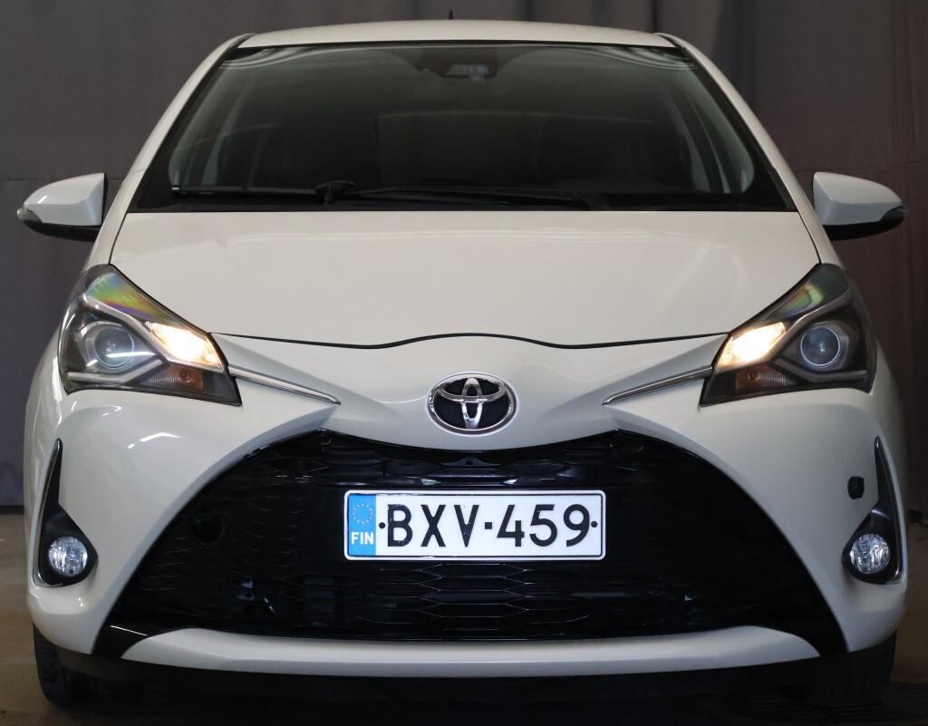 Toyota Yaris vaihtoauto