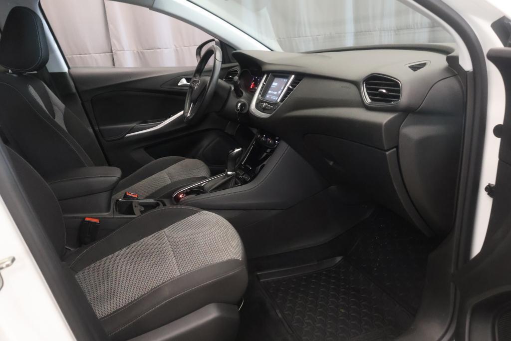 Opel Grandland X vaihtoauto