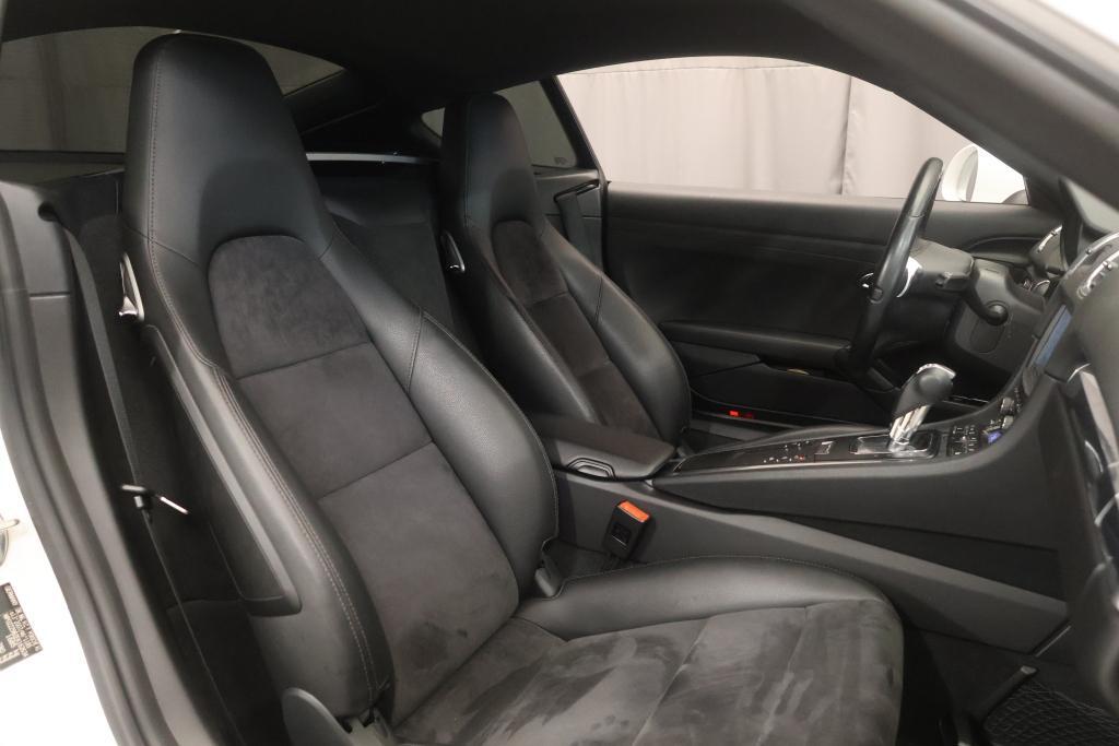 Porsche Cayman vaihtoauto