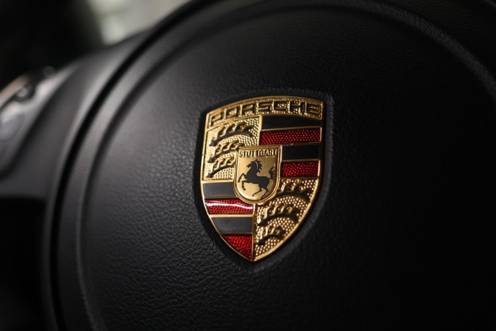 Porsche Cayman vaihtoauto