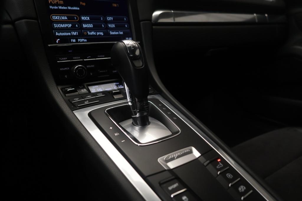 Porsche Cayman vaihtoauto
