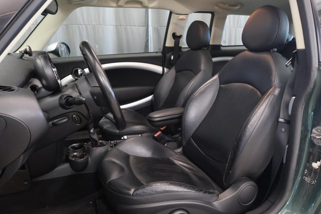 Mini Cooper vaihtoauto