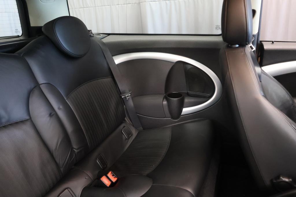 Mini Cooper vaihtoauto
