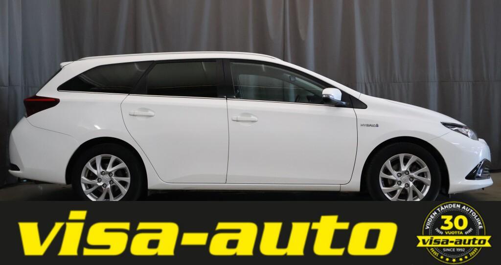 Toyota Auris vaihtoauto