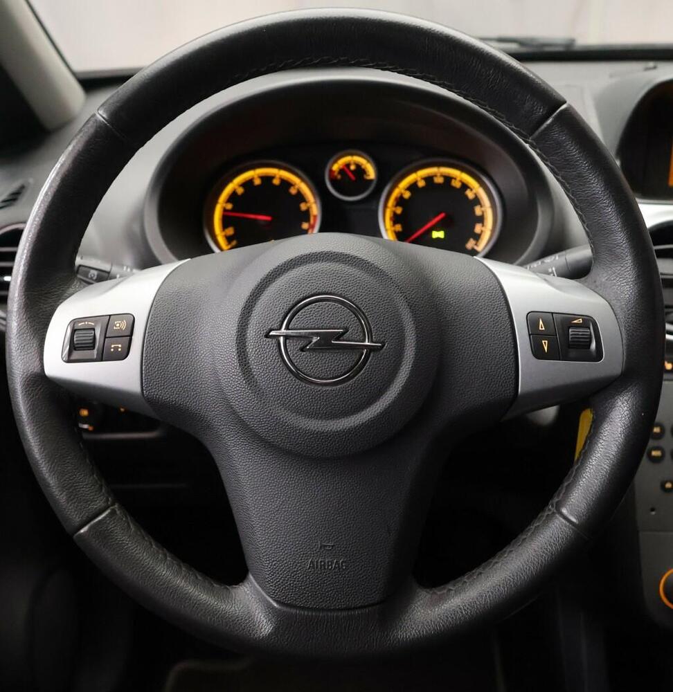 Opel Corsa vaihtoauto