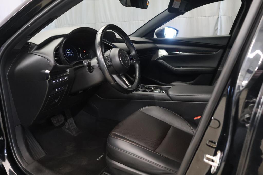 Mazda 3 vaihtoauto