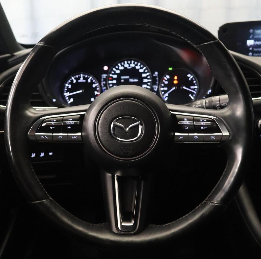 Mazda 3 vaihtoauto