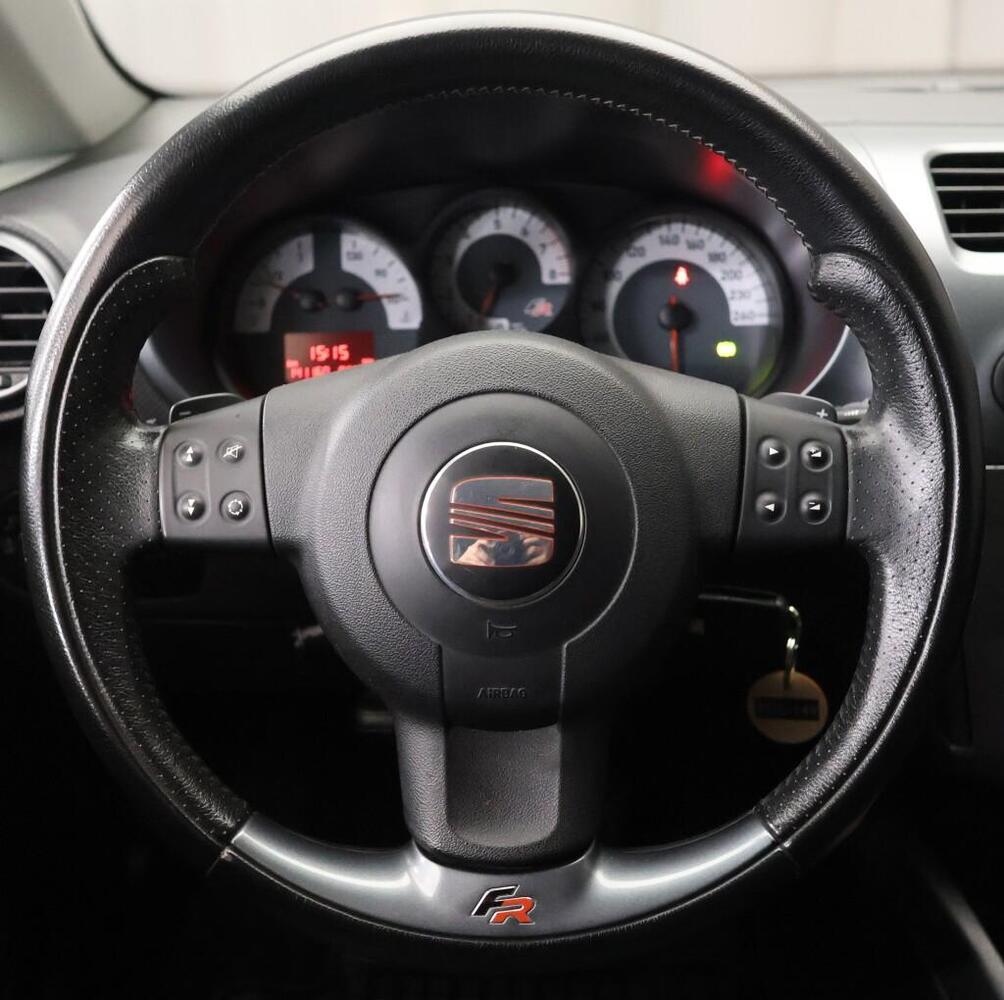 SEAT Leon vaihtoauto
