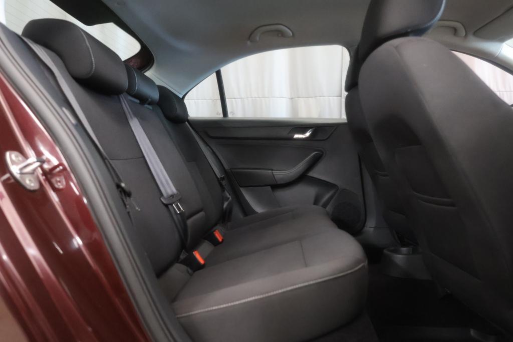 Skoda Rapid vaihtoauto