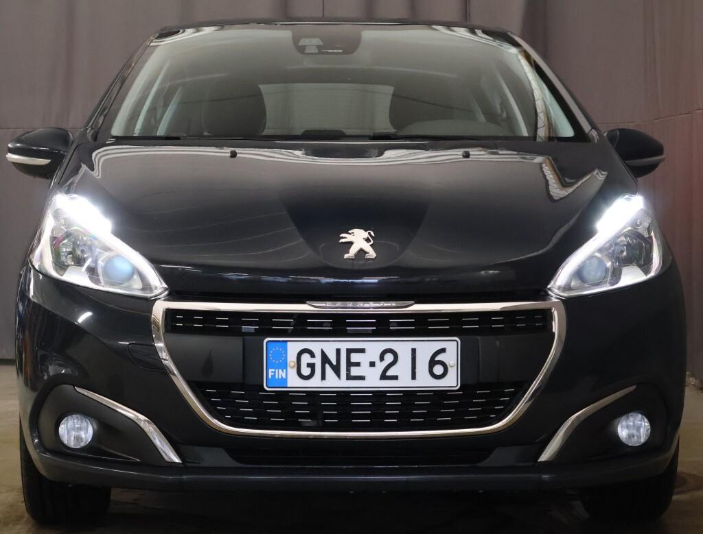 Peugeot 208 vaihtoauto
