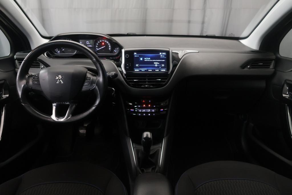 Peugeot 208 vaihtoauto