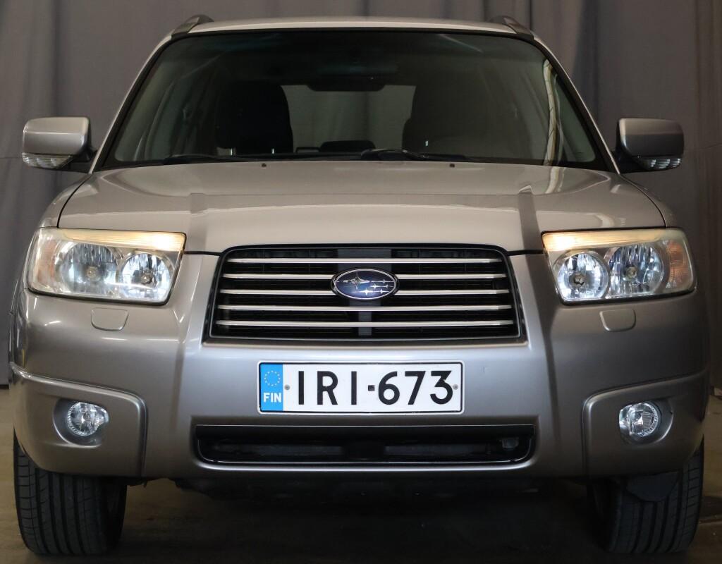 Subaru Forester vaihtoauto
