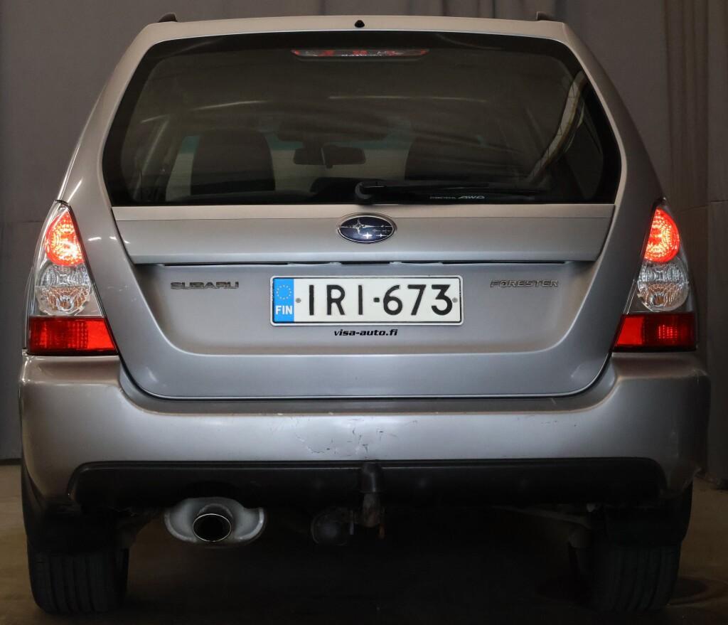 Subaru Forester vaihtoauto