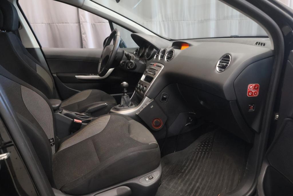 Peugeot 308 vaihtoauto