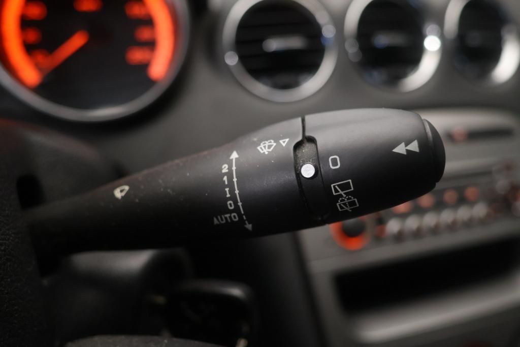 Peugeot 308 vaihtoauto