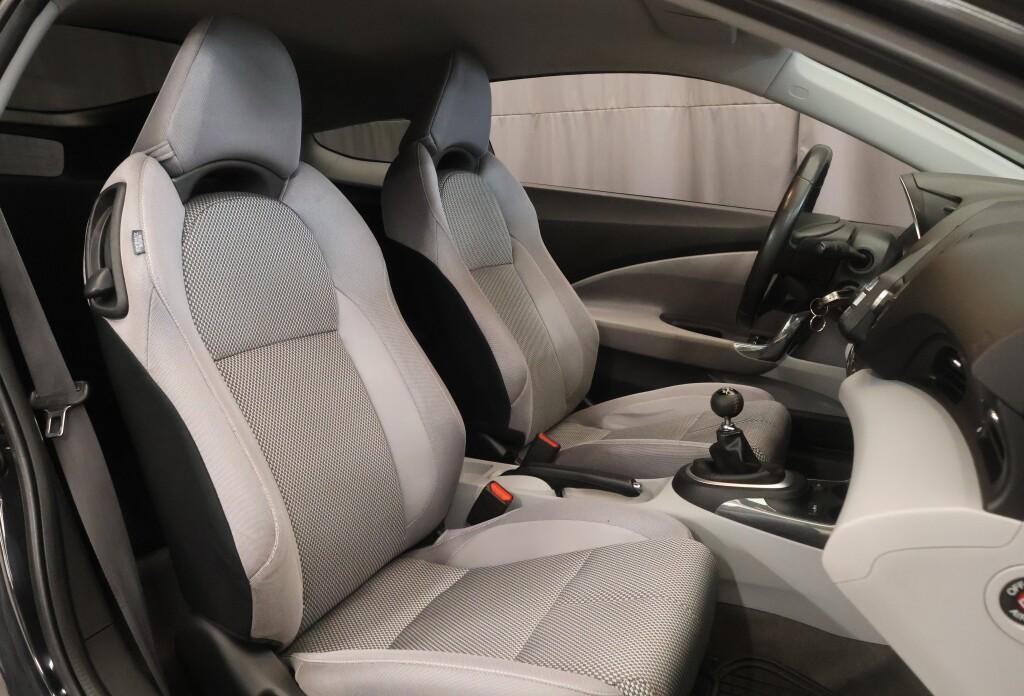 Honda CR-Z vaihtoauto