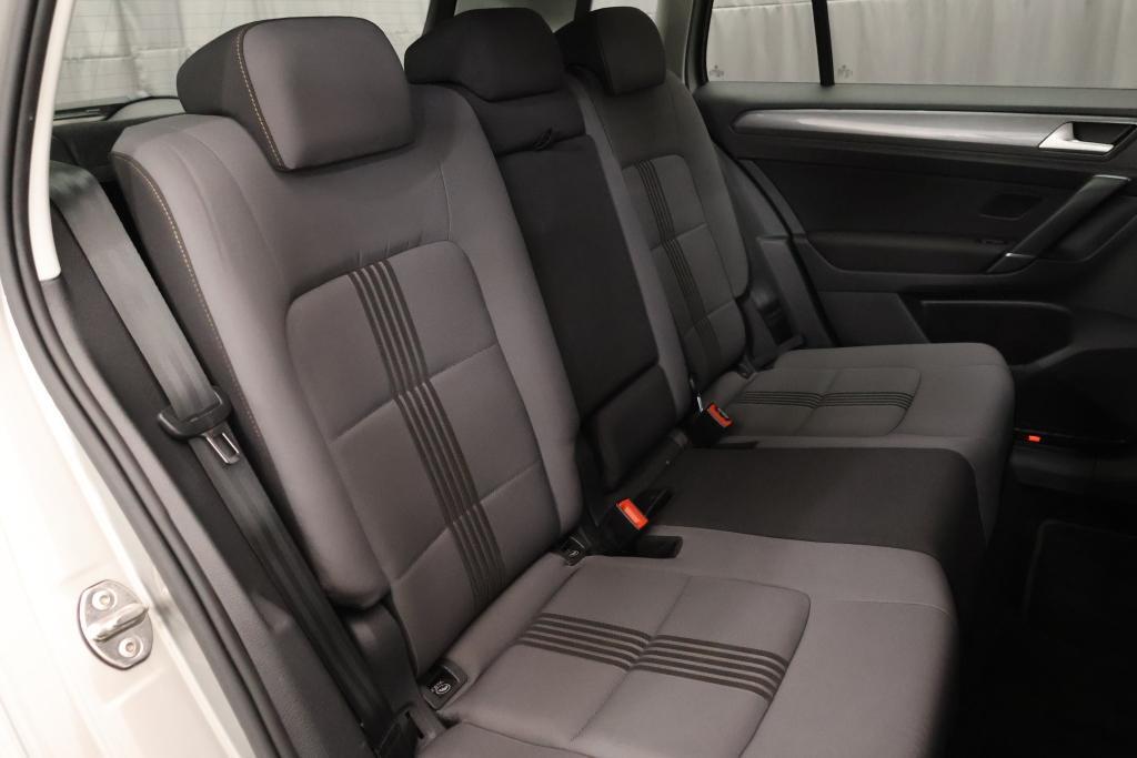 Volkswagen Golf Sportsvan vaihtoauto
