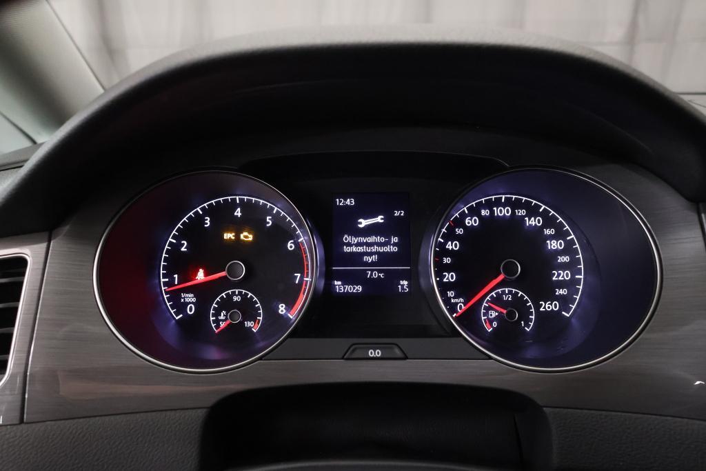 Volkswagen Golf Sportsvan vaihtoauto