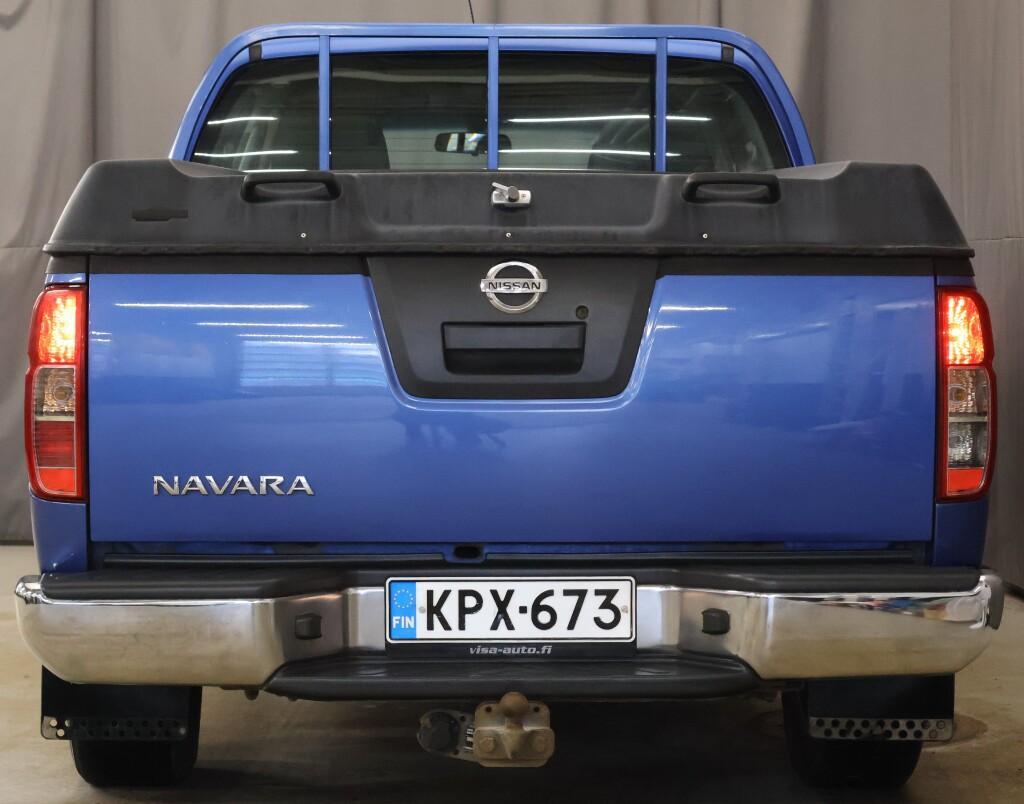 Nissan Navara vaihtoauto