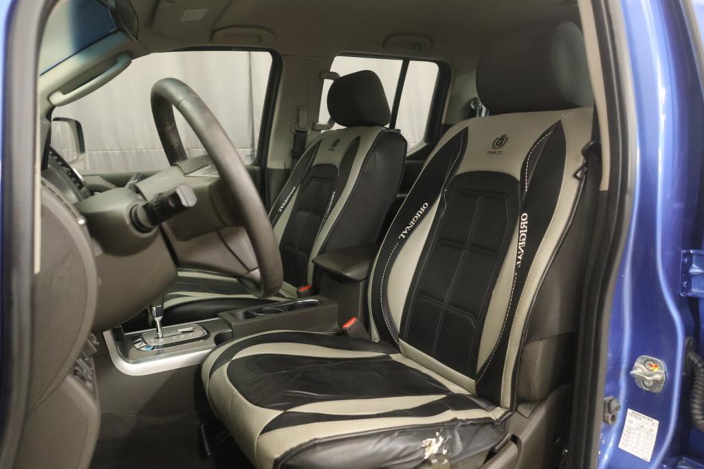 Nissan Navara vaihtoauto