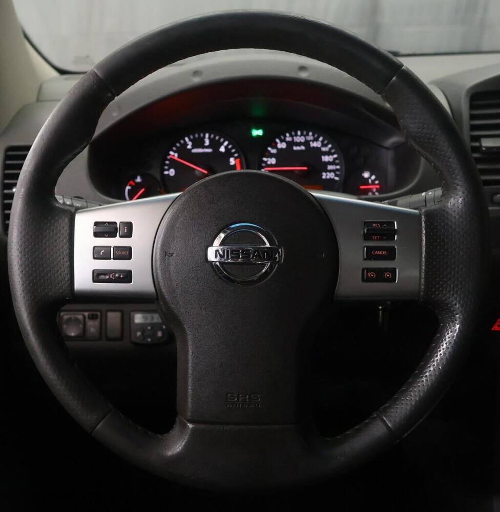 Nissan Navara vaihtoauto