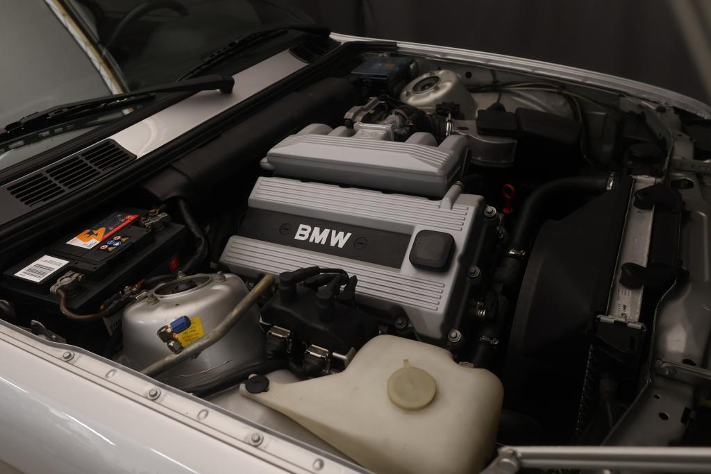 BMW 318 vaihtoauto