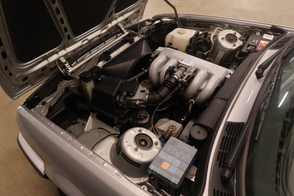 BMW 318 vaihtoauto