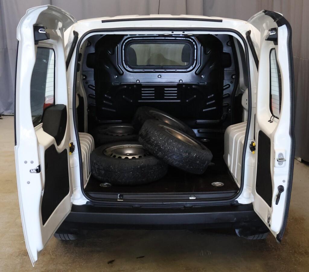 Fiat Fiorino vaihtoauto