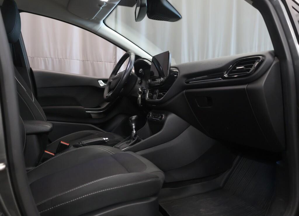Ford Fiesta vaihtoauto