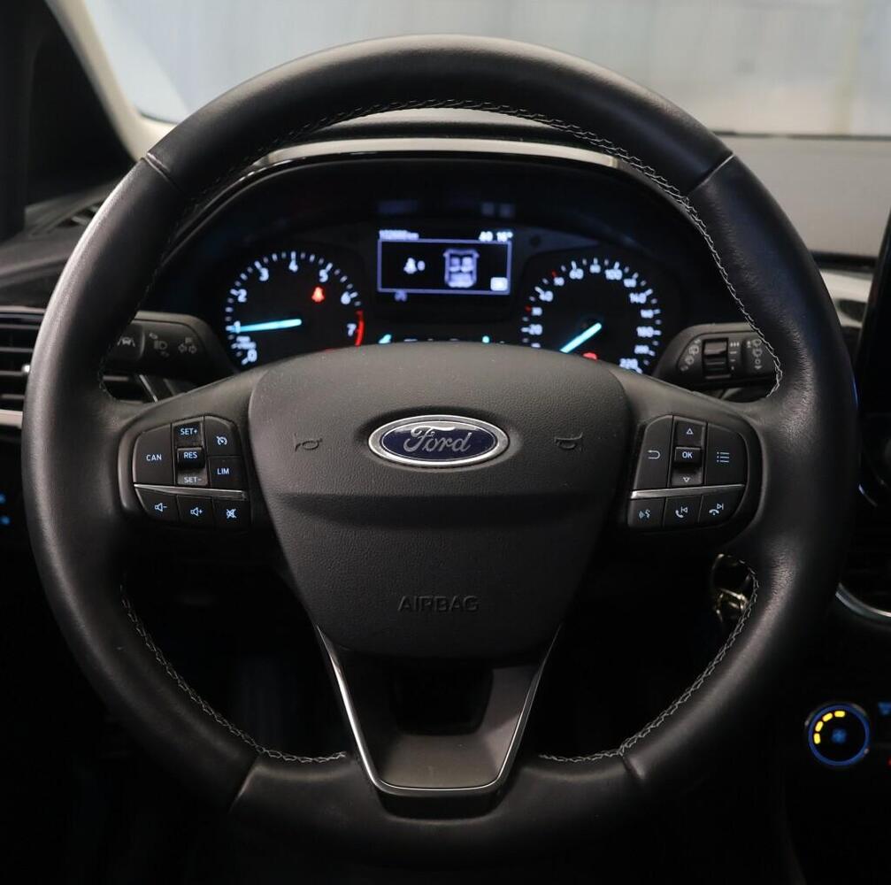 Ford Fiesta vaihtoauto