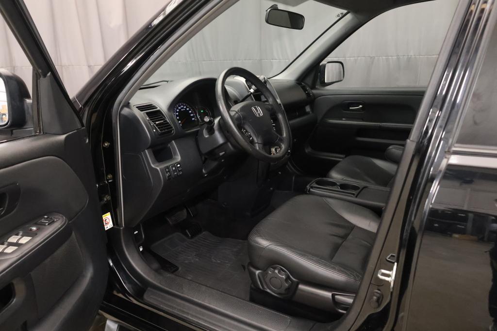 Honda CR-V vaihtoauto